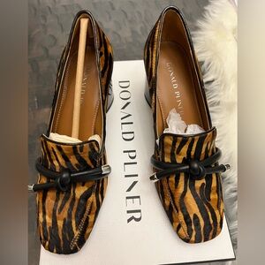 Donald Pliner tiger black hair calf heels size 6